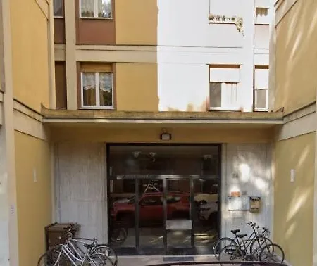 Daisy - Apartment Parma